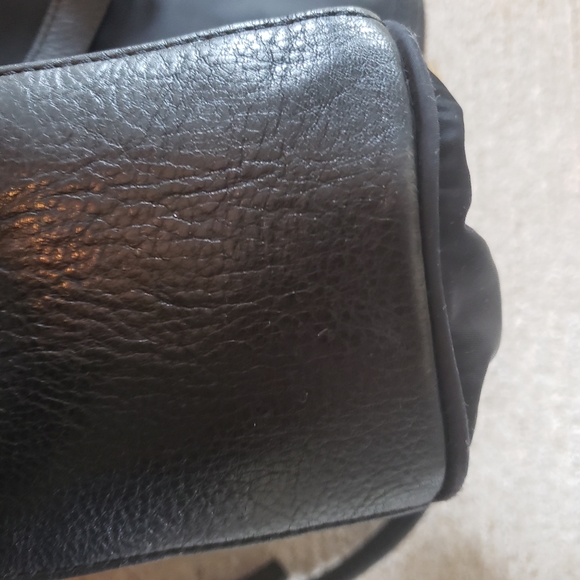 Marc by Marc Jacobs handbag - Picture 8 of 13